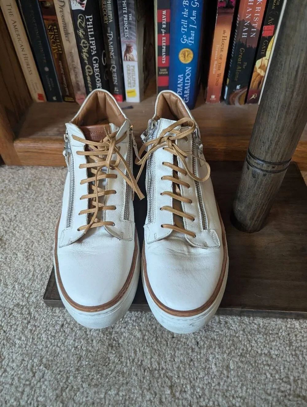 Untamed Street Leather High Top Sneaker Size 10 White Side Zip Italian Luxury